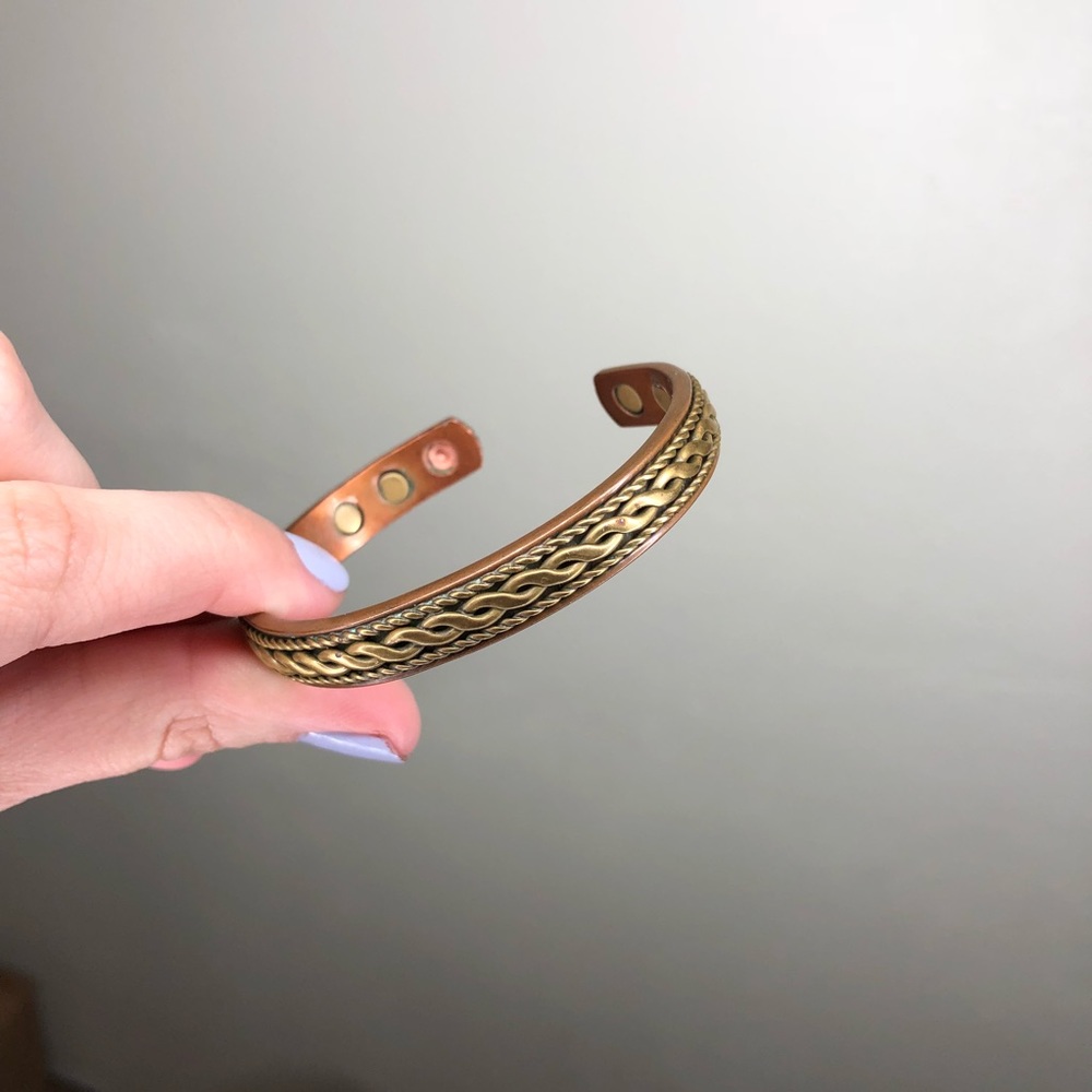 VTG gold bangle/bracelet